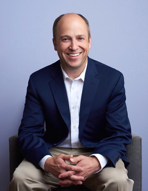 Steve Keifer seated 1000x1300 2